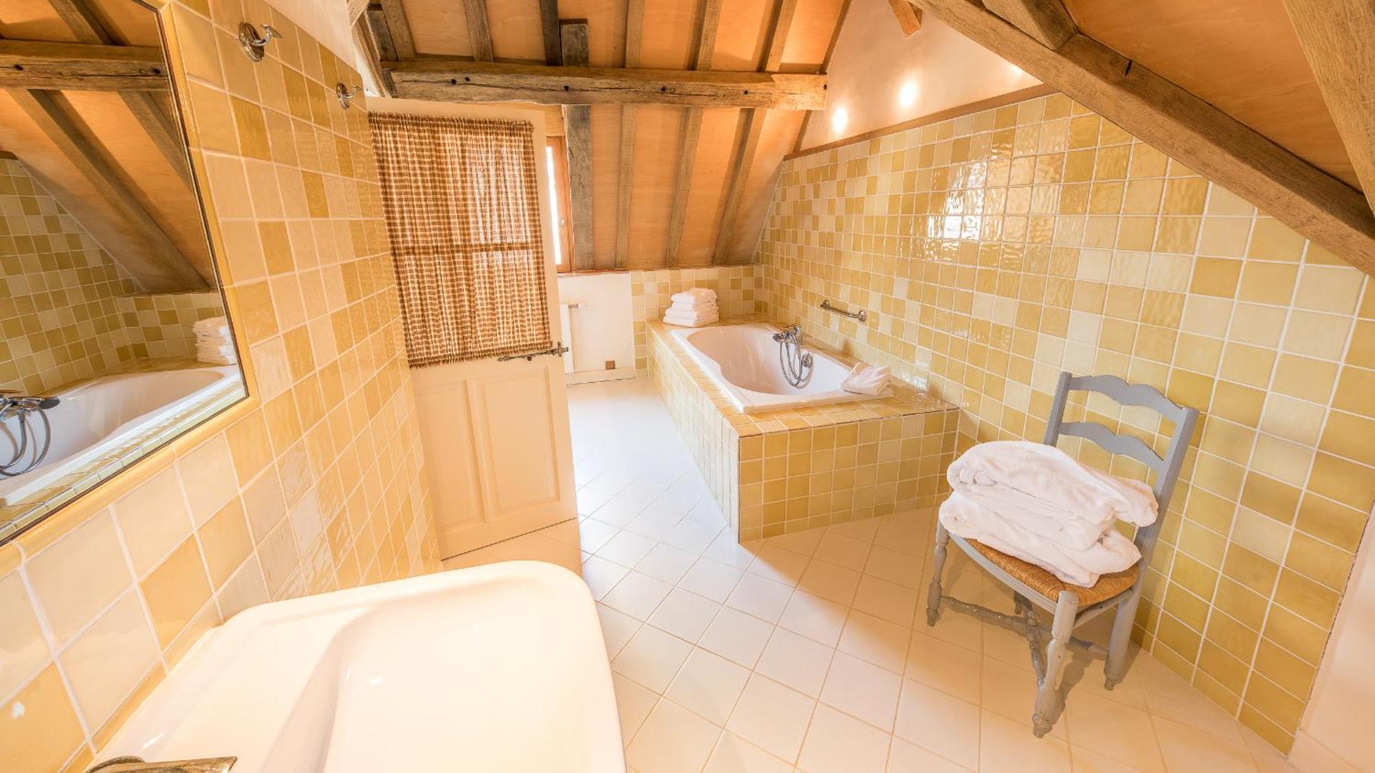 La Maison De Rhodes Hotel & Spa Troyes Esterno foto