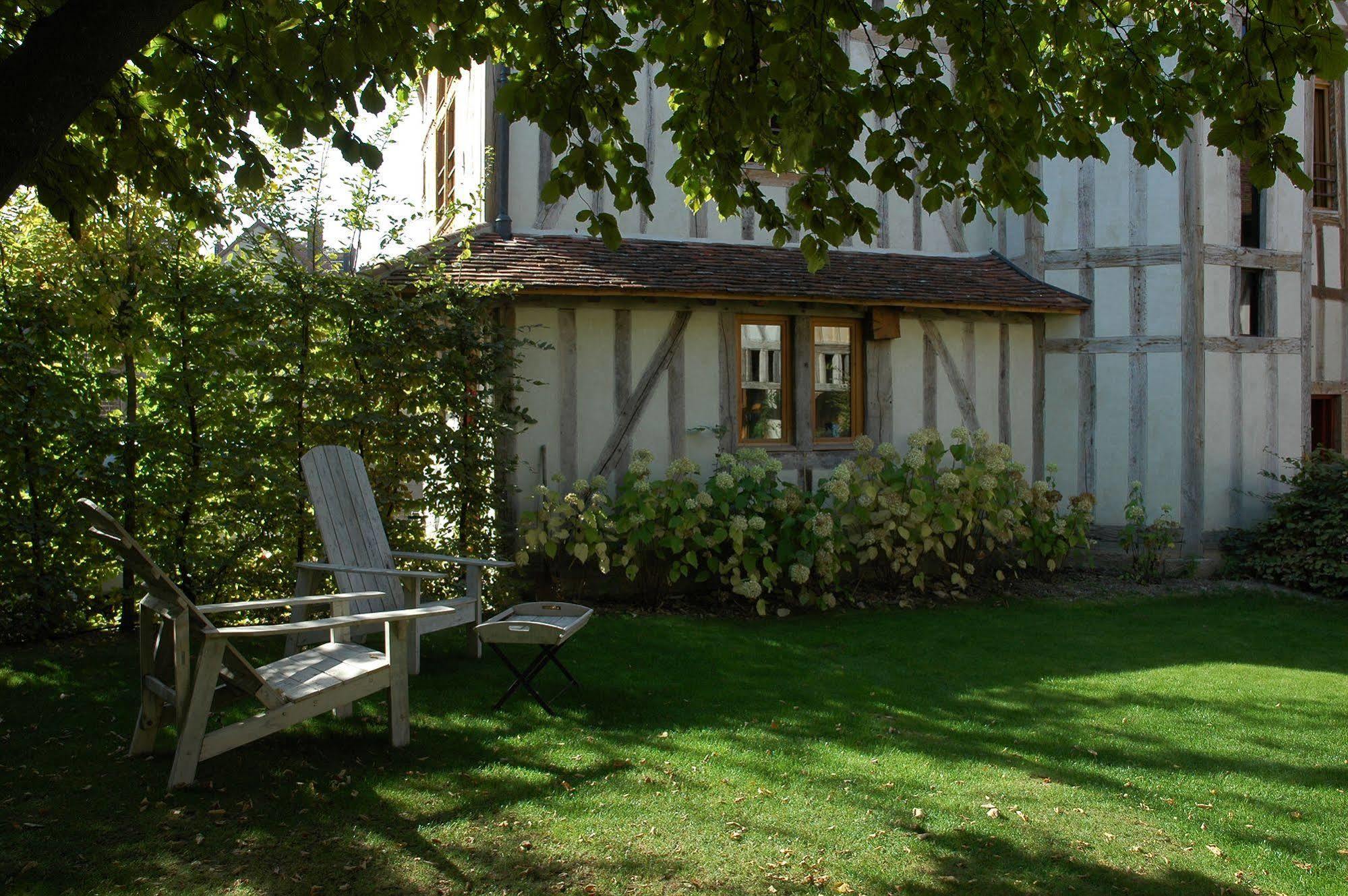 La Maison De Rhodes Hotel & Spa Troyes Esterno foto